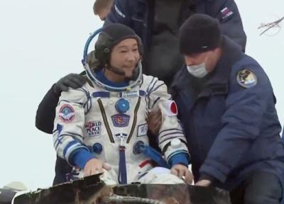 میلیاردر ژاپنی پس از 12 روز تجربه فضایی به زمین بازگشت