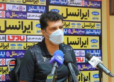حسینی: فولاد تیم خطرناکی است، فوتبال ایران از نظر سخت افزاری عقب است